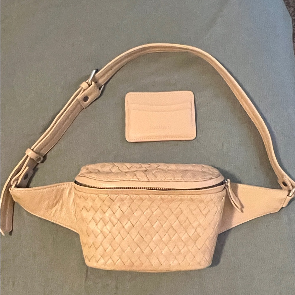 Mandrn Remy & card case in Sand